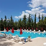 Hotel Silver Pine 3*