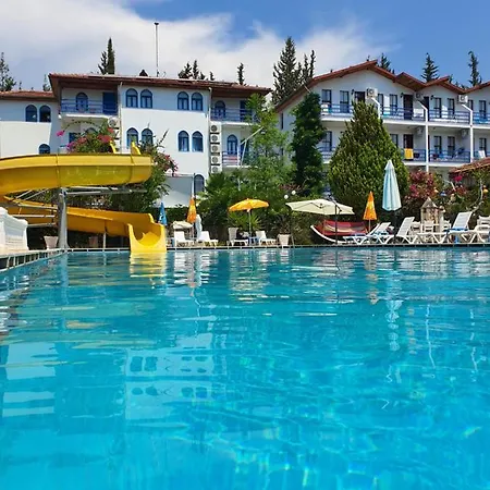 Silver Pine Hotell